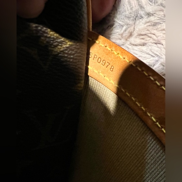 🔥SOLD🔥Louis Vuitton RePorter PM - Picture 15 of 15